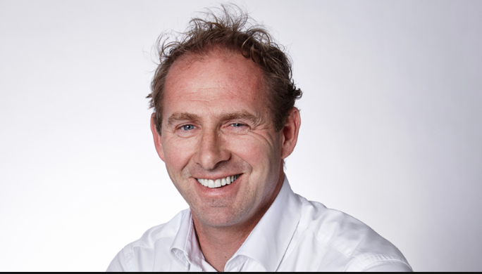 Simon Neefjes VEA Legend