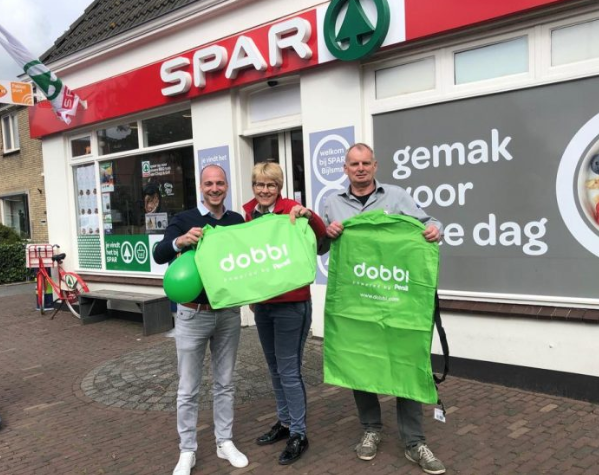 dobbi opent servicepunten in SPAR-supermarkten