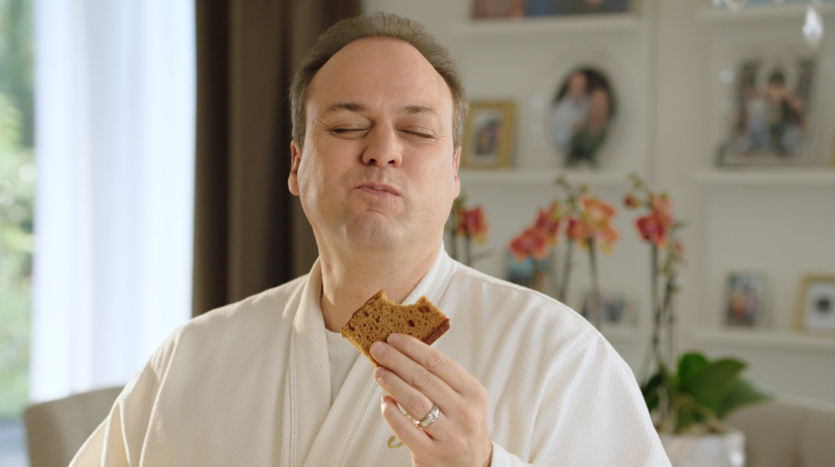 Frans Bauer held in nieuwe Peijnenburg-commercial