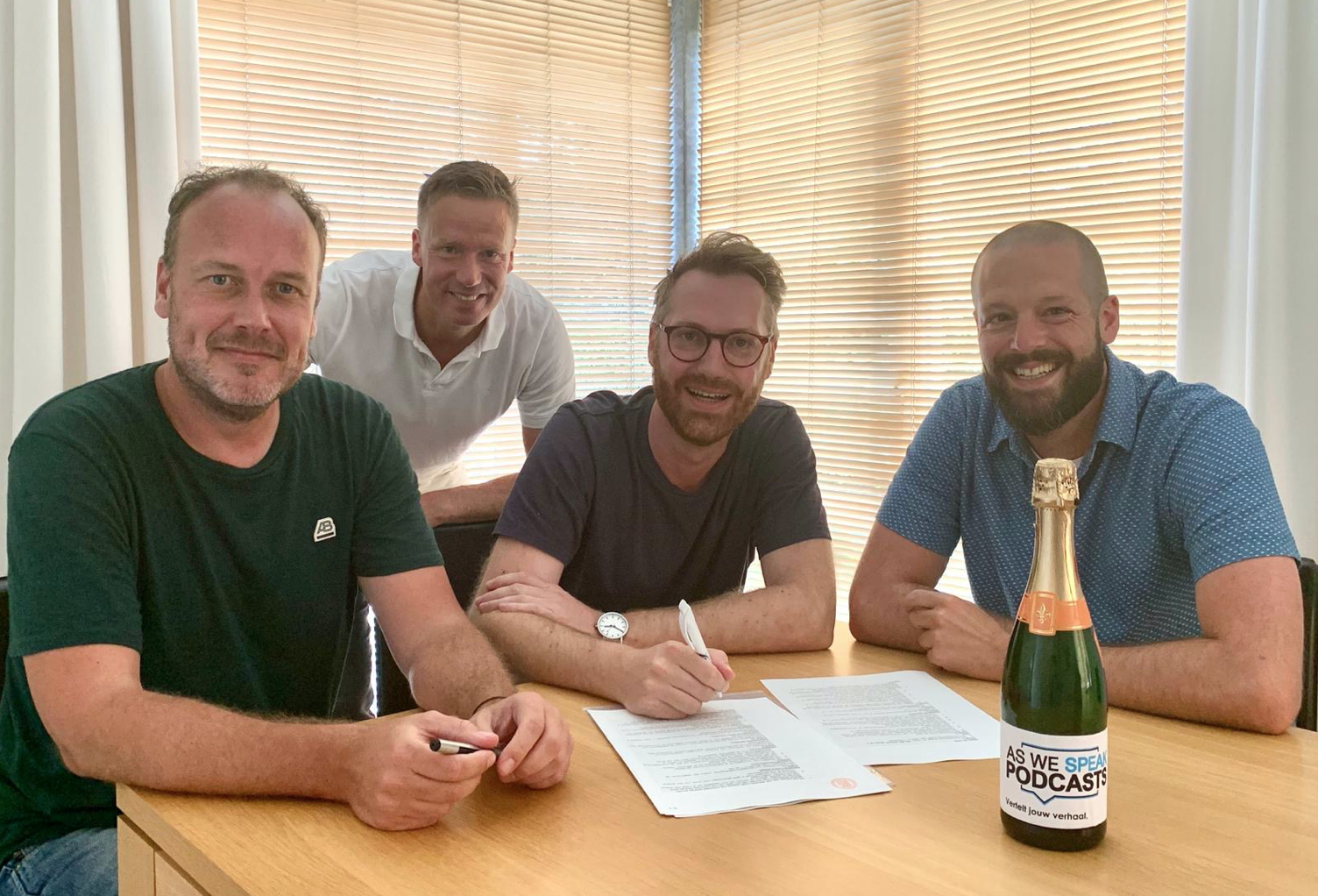 Oud 538-collega’s starten podcastbedrijf: AS WE SPEAK Podcasts